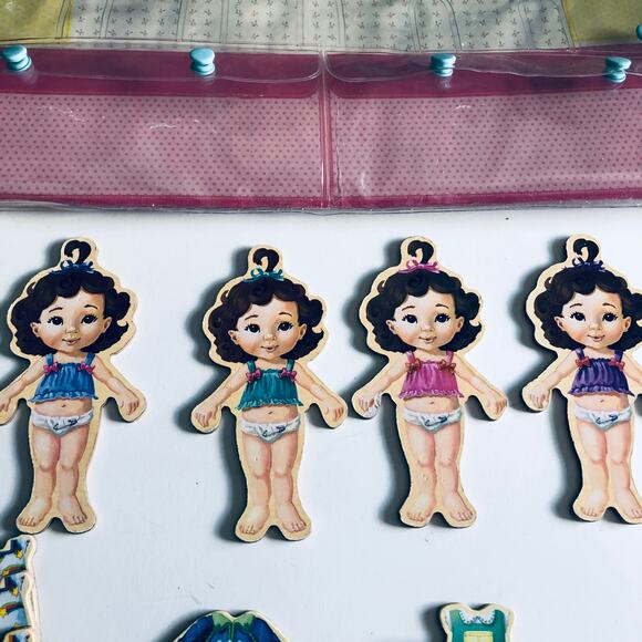 Teeny Tiny Quadruplets Wooden Magnetic Doll Dress Up Toy Montessori Learning - Picture 3 of 11